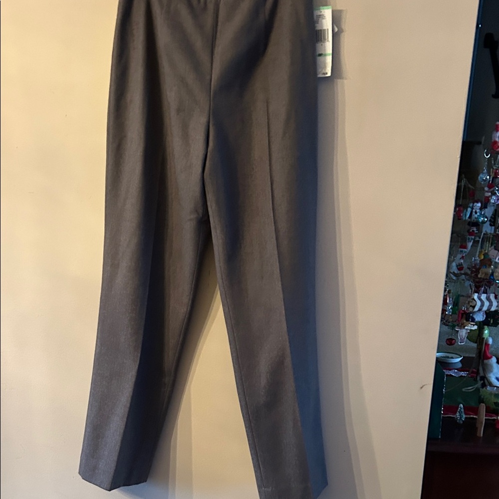 Jones New York Gray Dress Pants- Size 8 Petite NWT